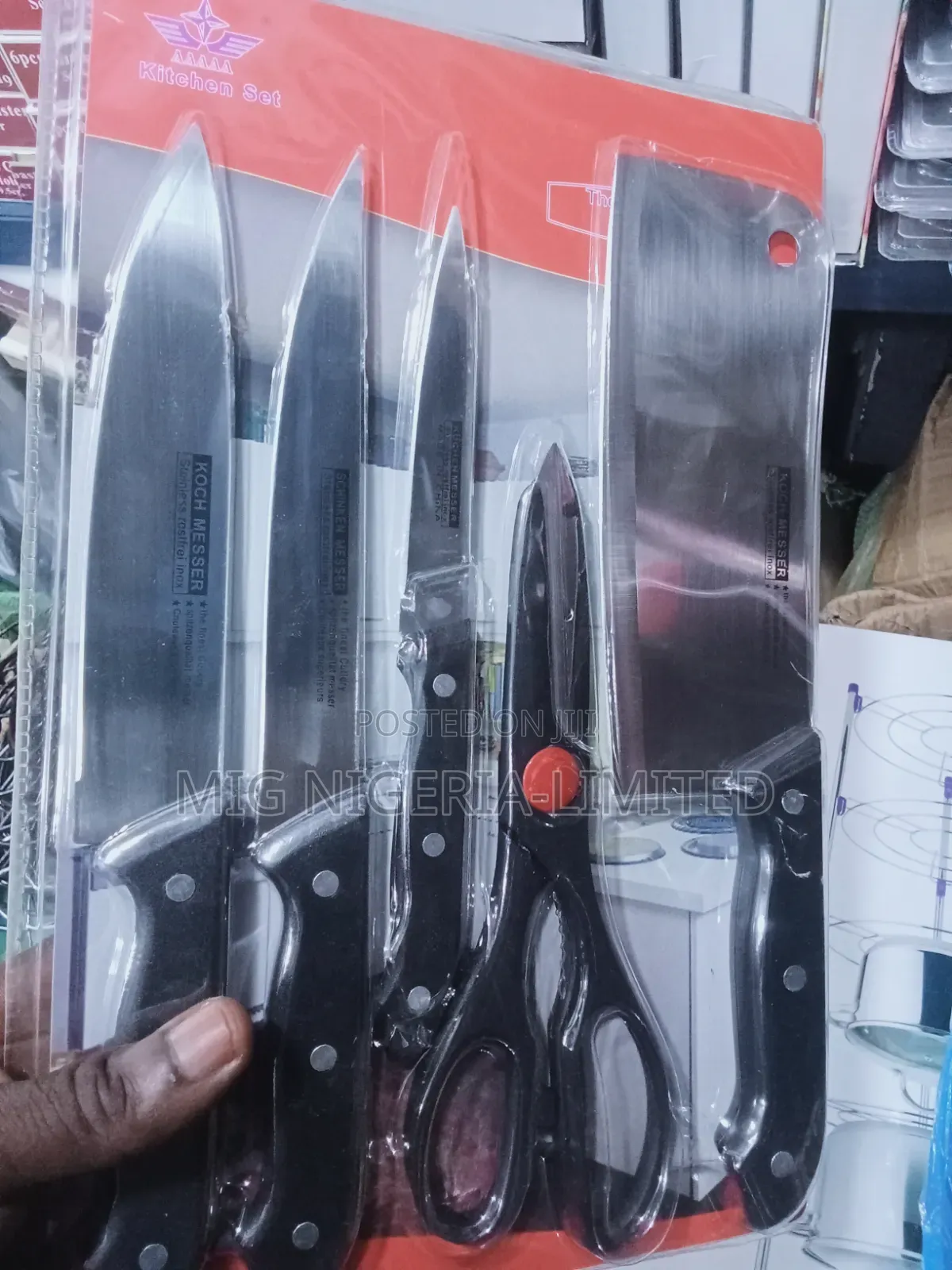 Kitchen Knife Set With Cutting Board
