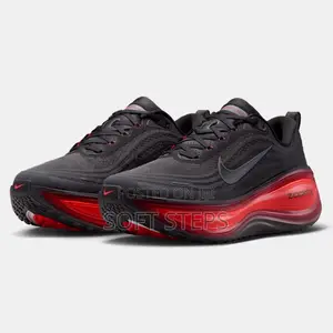 Nike Vomero Plus