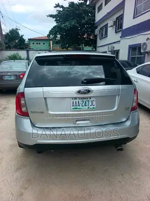 Ford Edge 2012