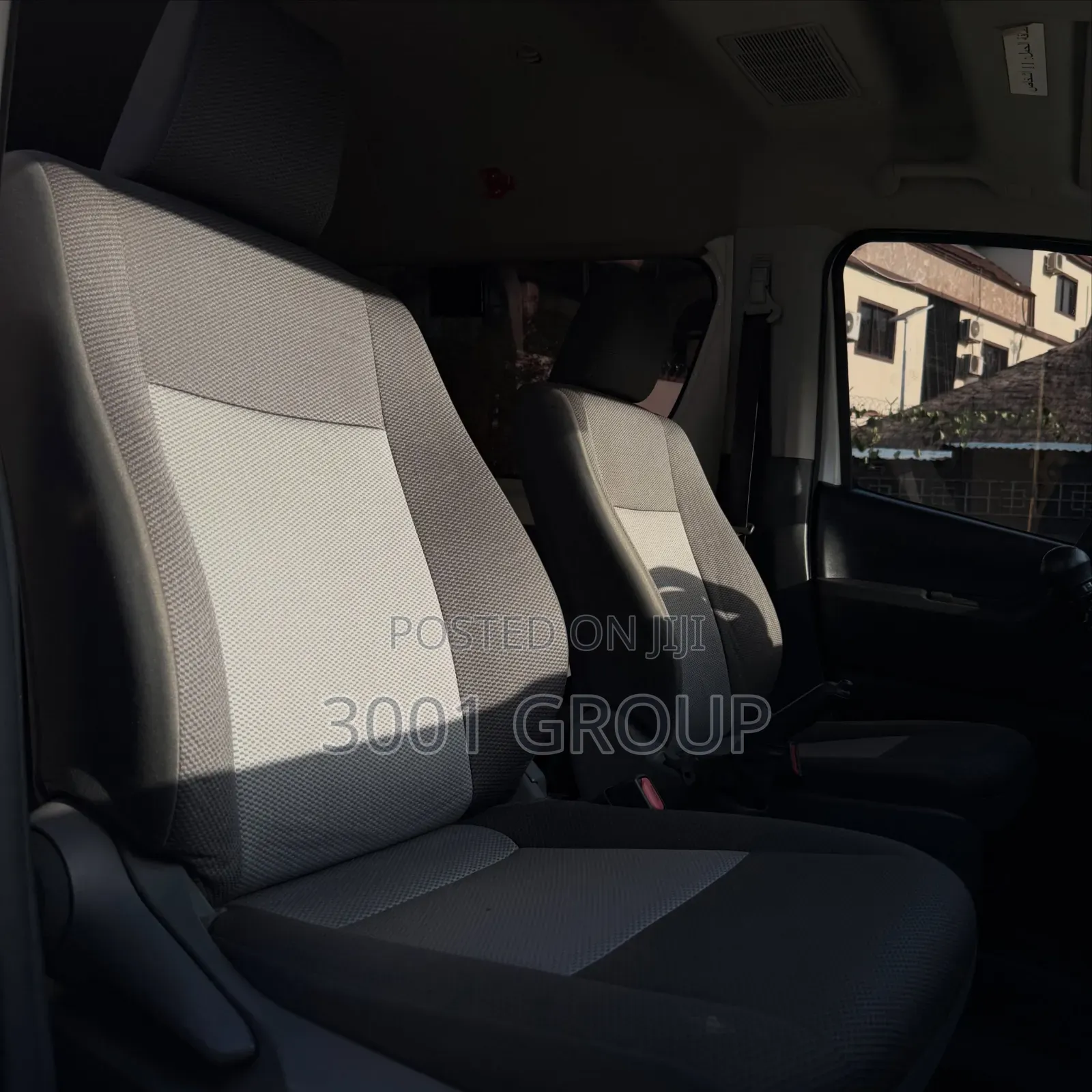 Toyota HiAce 2022 White
