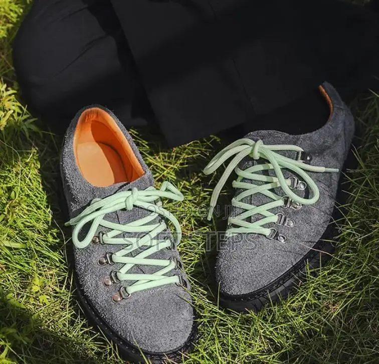 Circle Cage Mountain Derby Shoes