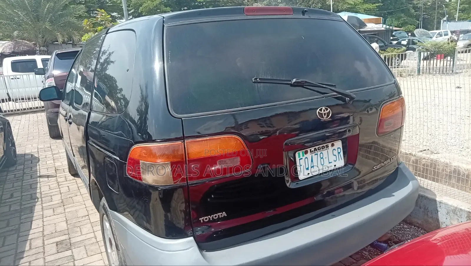 Toyota Sienna 2003 Black