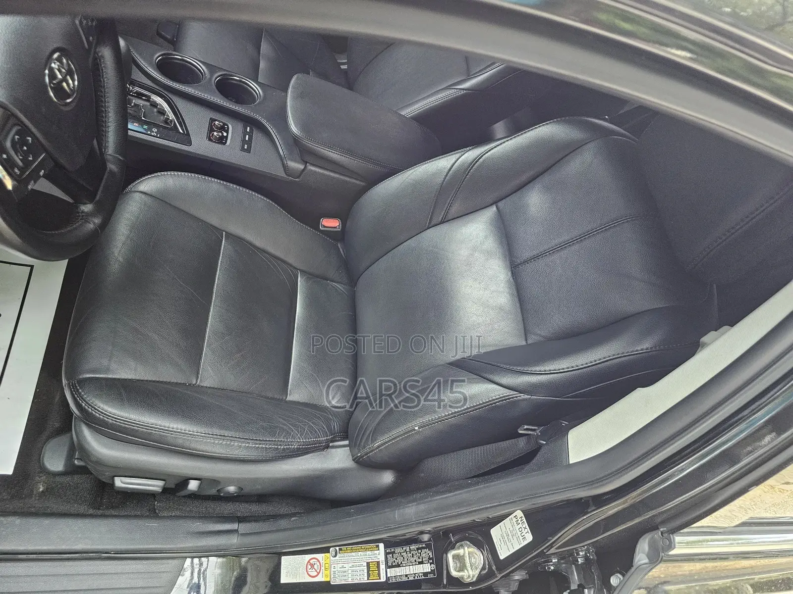 Toyota Avalon 2016 Black