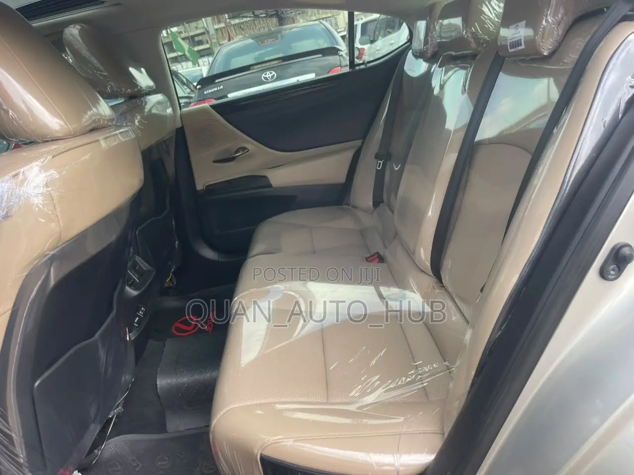 Lexus ES 350 Luxury 2020 Gold