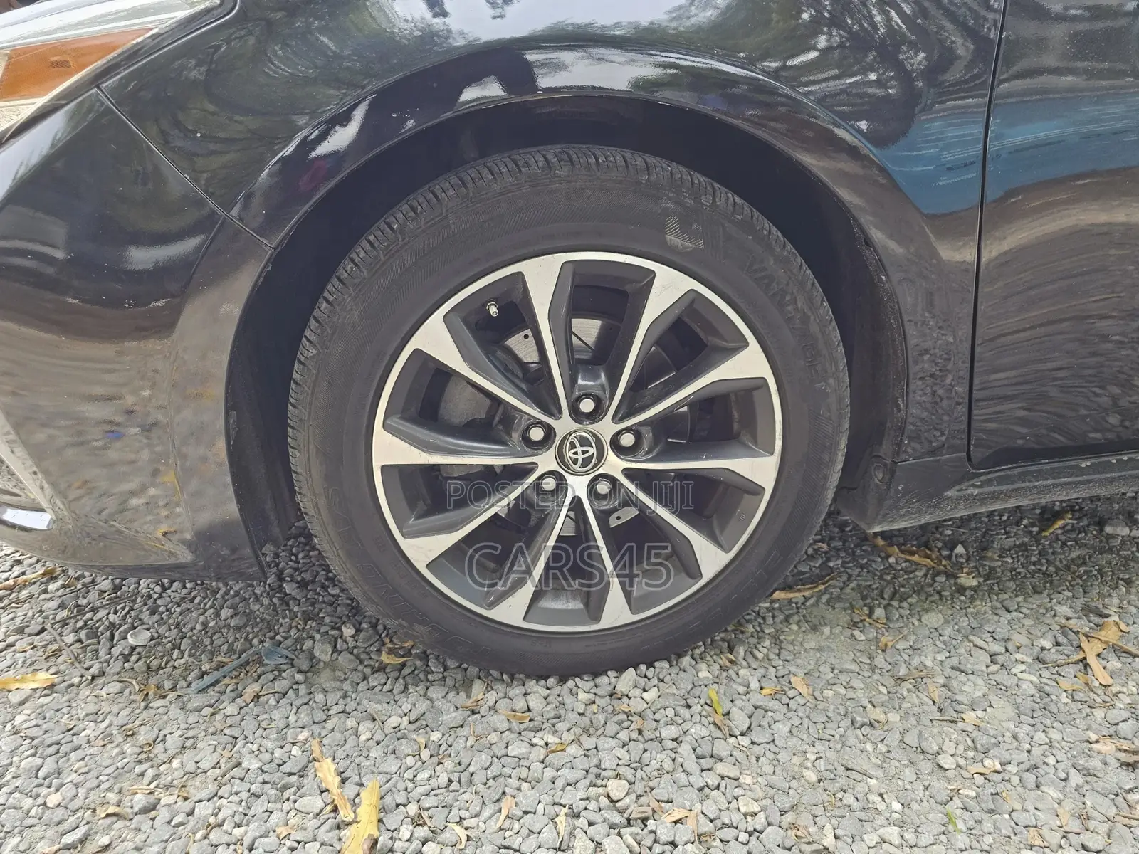 Toyota Avalon 2016 Black