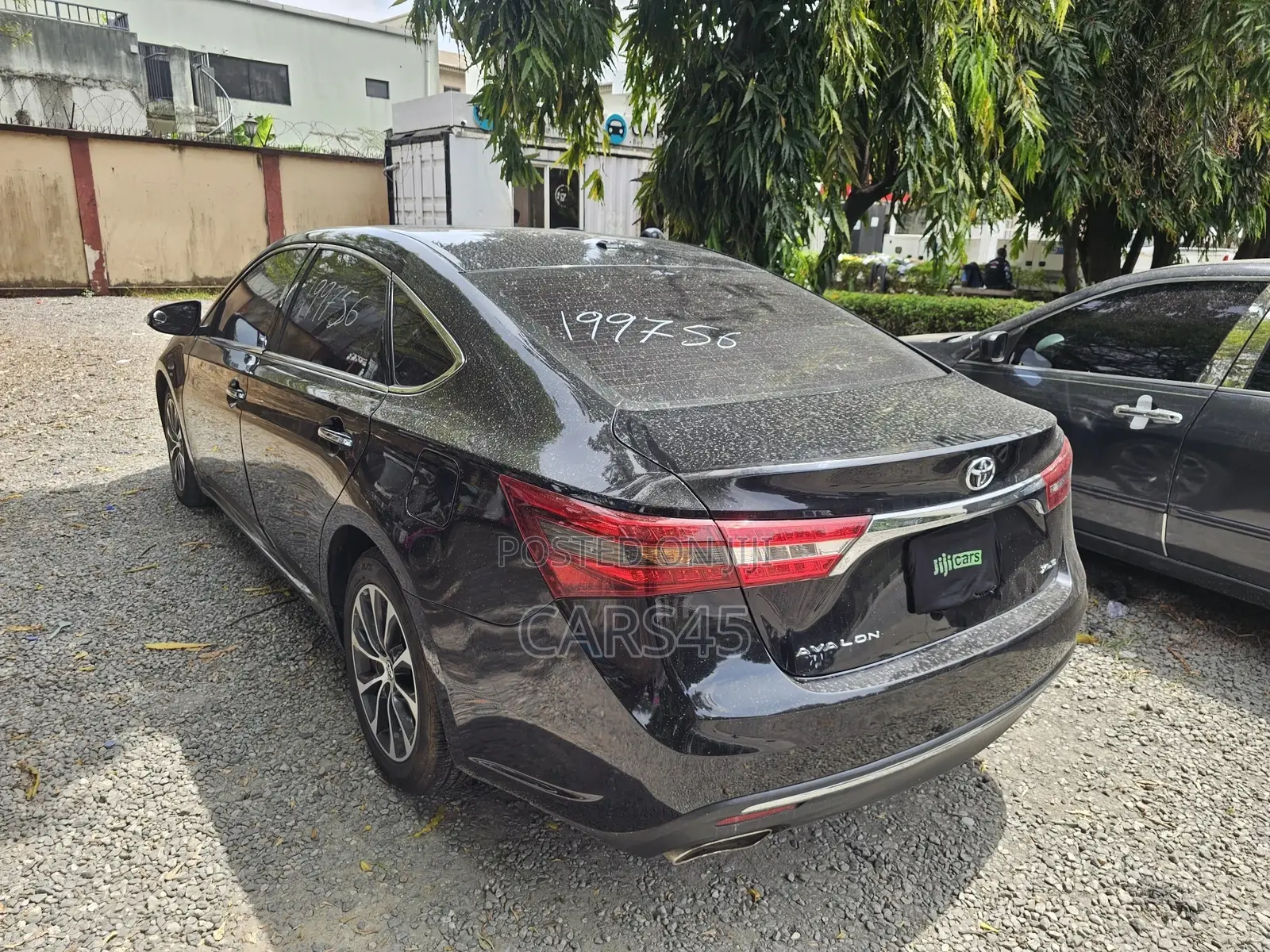 Toyota Avalon 2016 Black