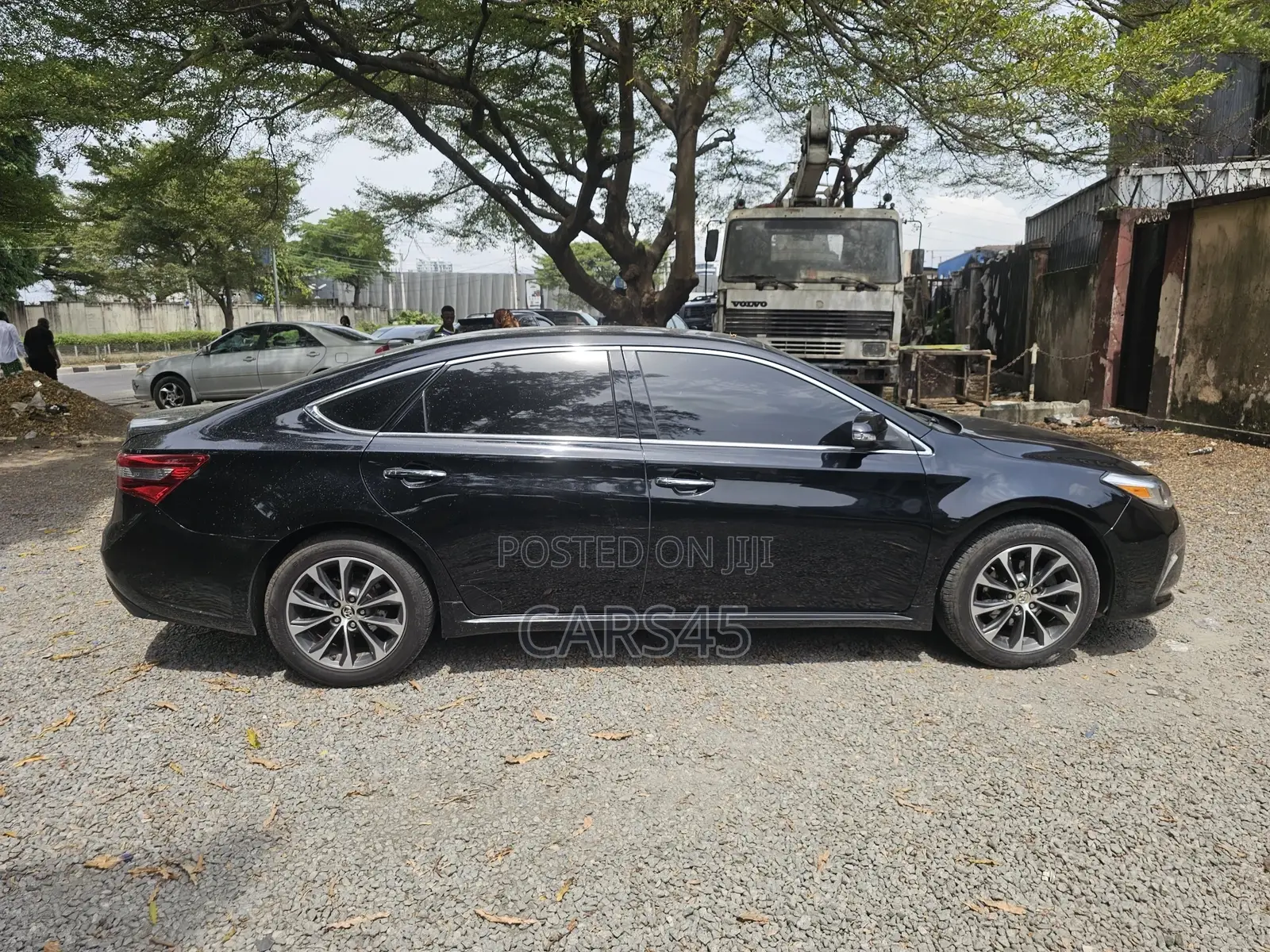 Toyota Avalon 2016 Black