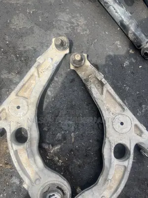 Lower Arm Chrysler 200C 2013