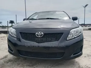 Toyota Corolla 2010 Black