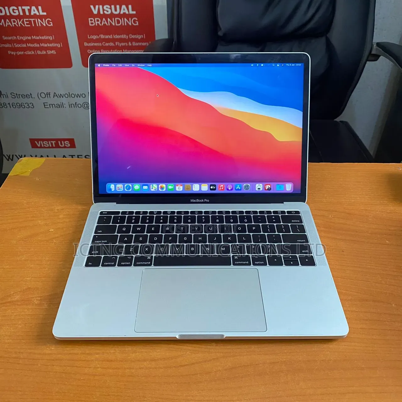 Laptop Apple MacBook Pro 2017 16GB Intel Core i5 SSD 256GB