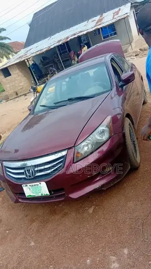 Honda Accord 2010 Burgundy