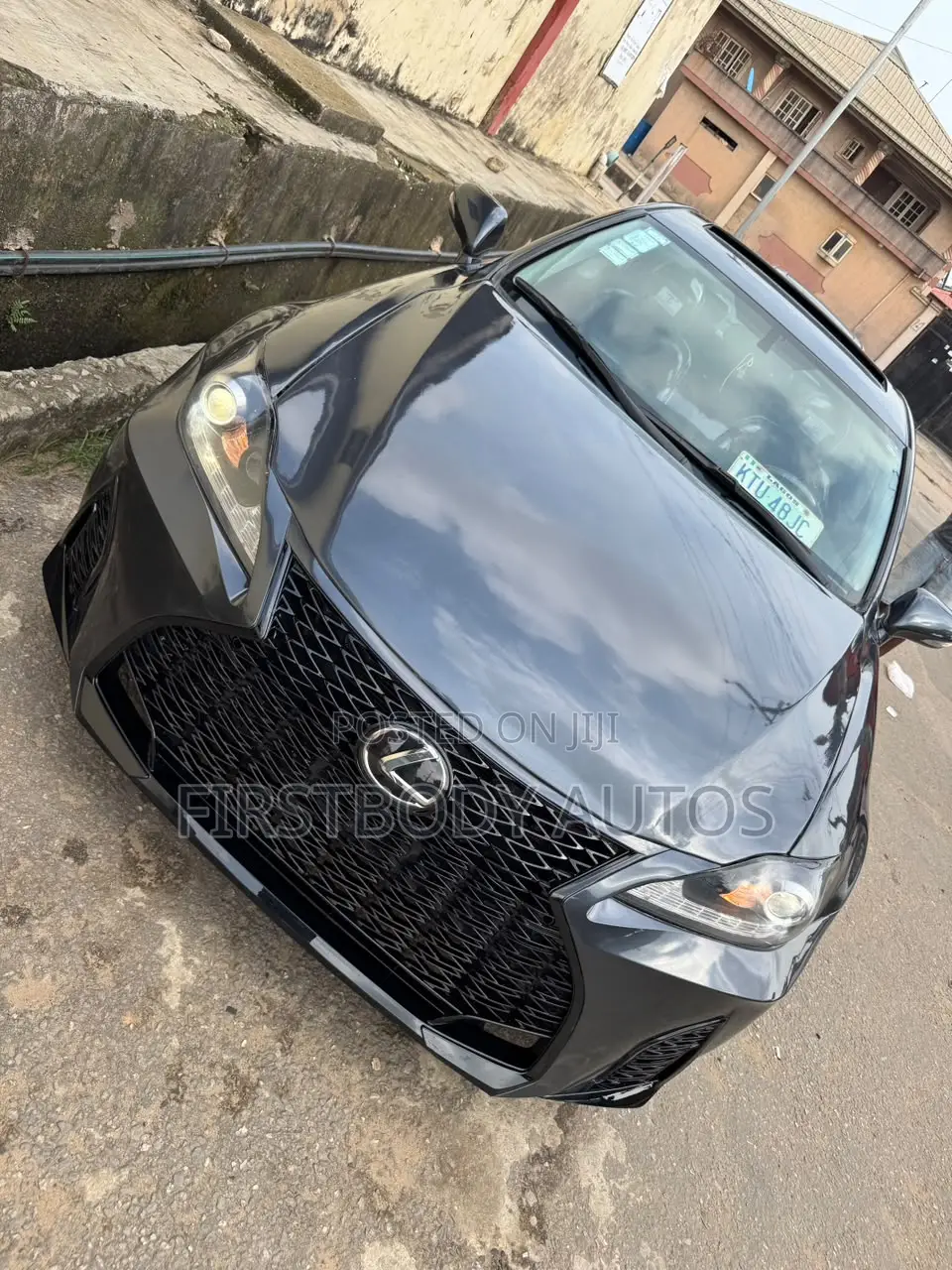 Lexus IS 2011 Gray