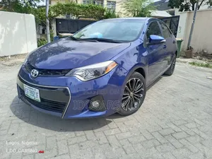 Toyota Corolla S 4dr Sedan (1.8L 4cyl CVT) 2015 Blue