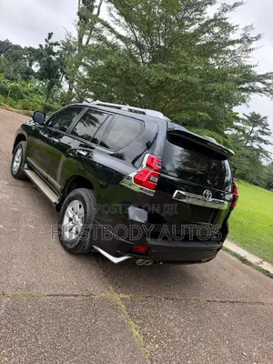 Toyota Land Cruiser Prado 2019 Black