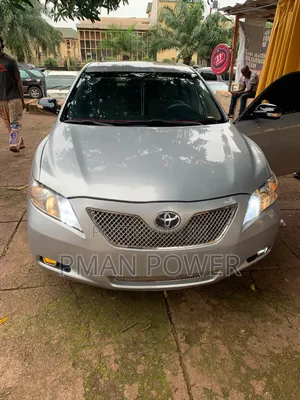 Toyota Camry XLE 4dr Sedan (2.4 4cyl 5A) 2008 Silver
