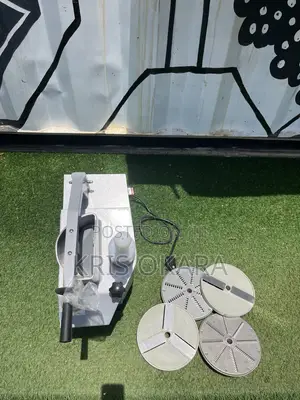 Vergitable Cutter ( Food Processor)
