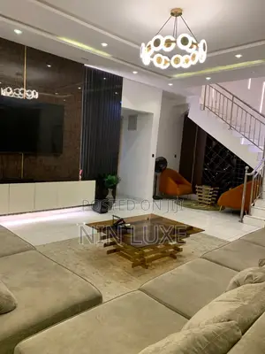 4bedroom Apartment