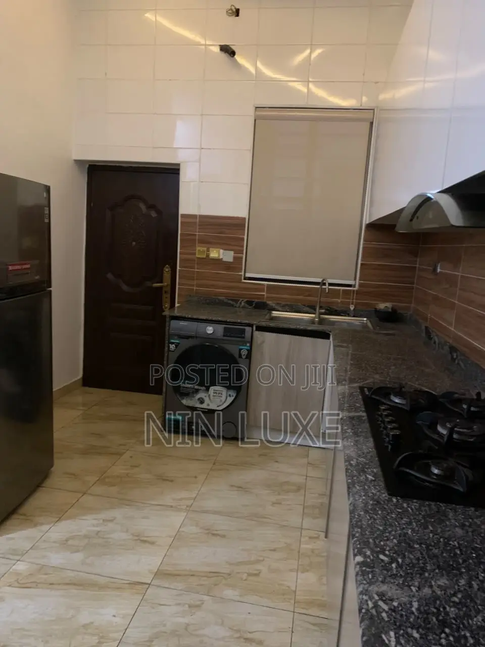 4bedroom Apartment