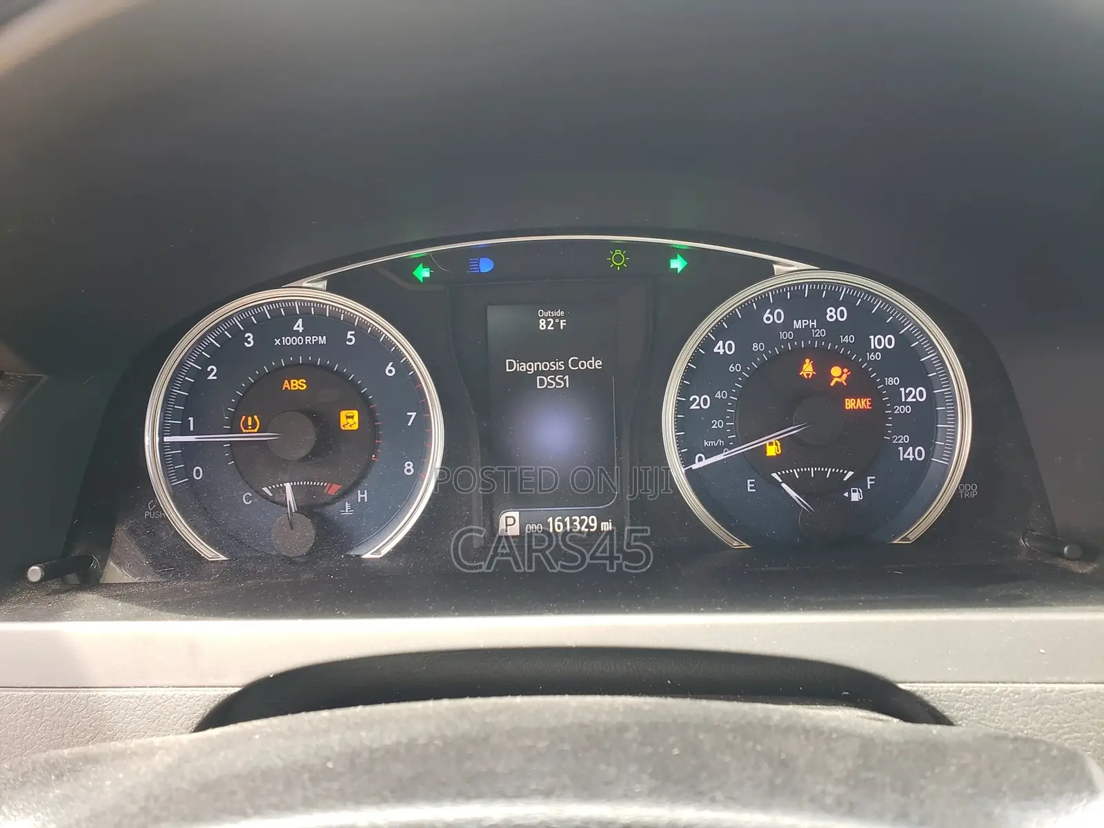 Toyota Camry 2017 Silver