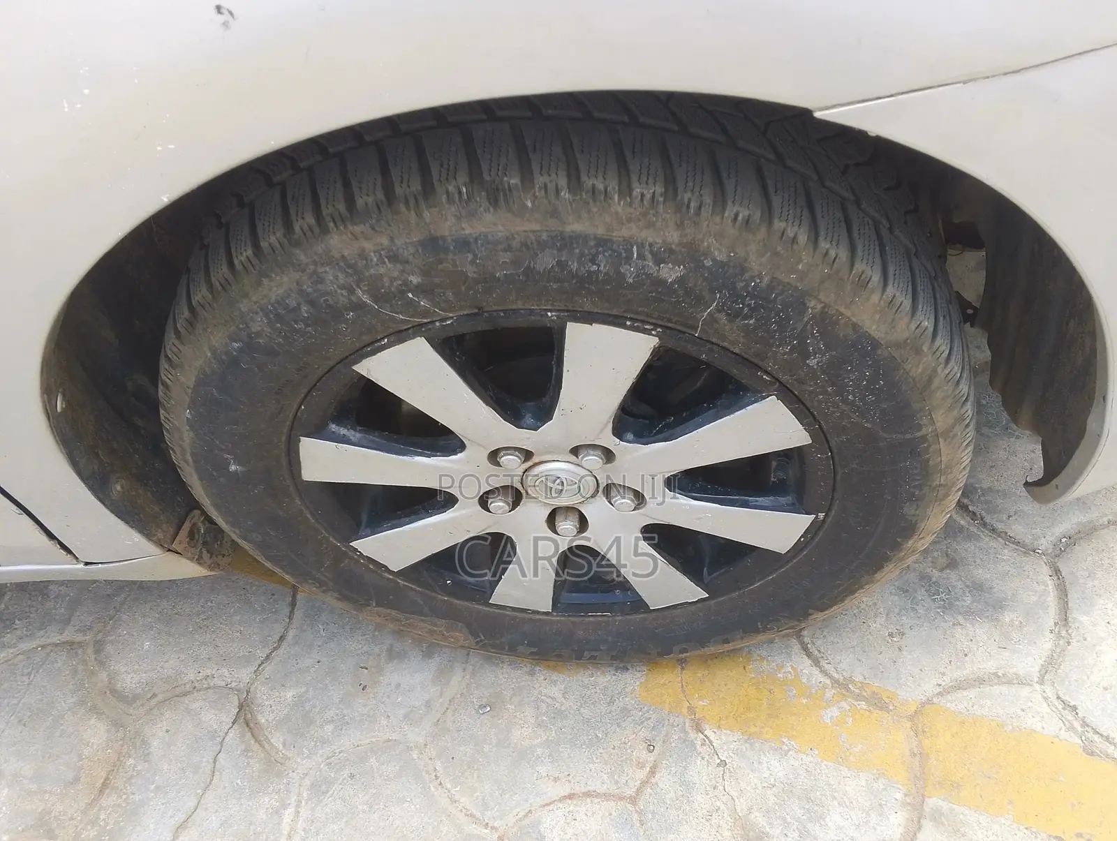 Toyota Camry 2009 Silver