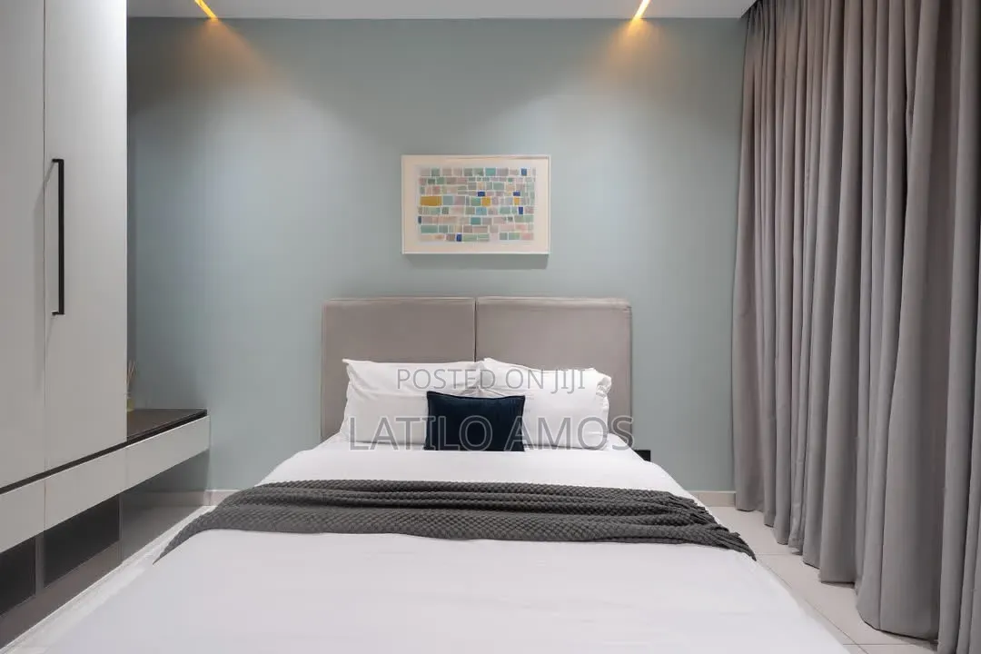 – Luxury 2-Bedroom Apartment
