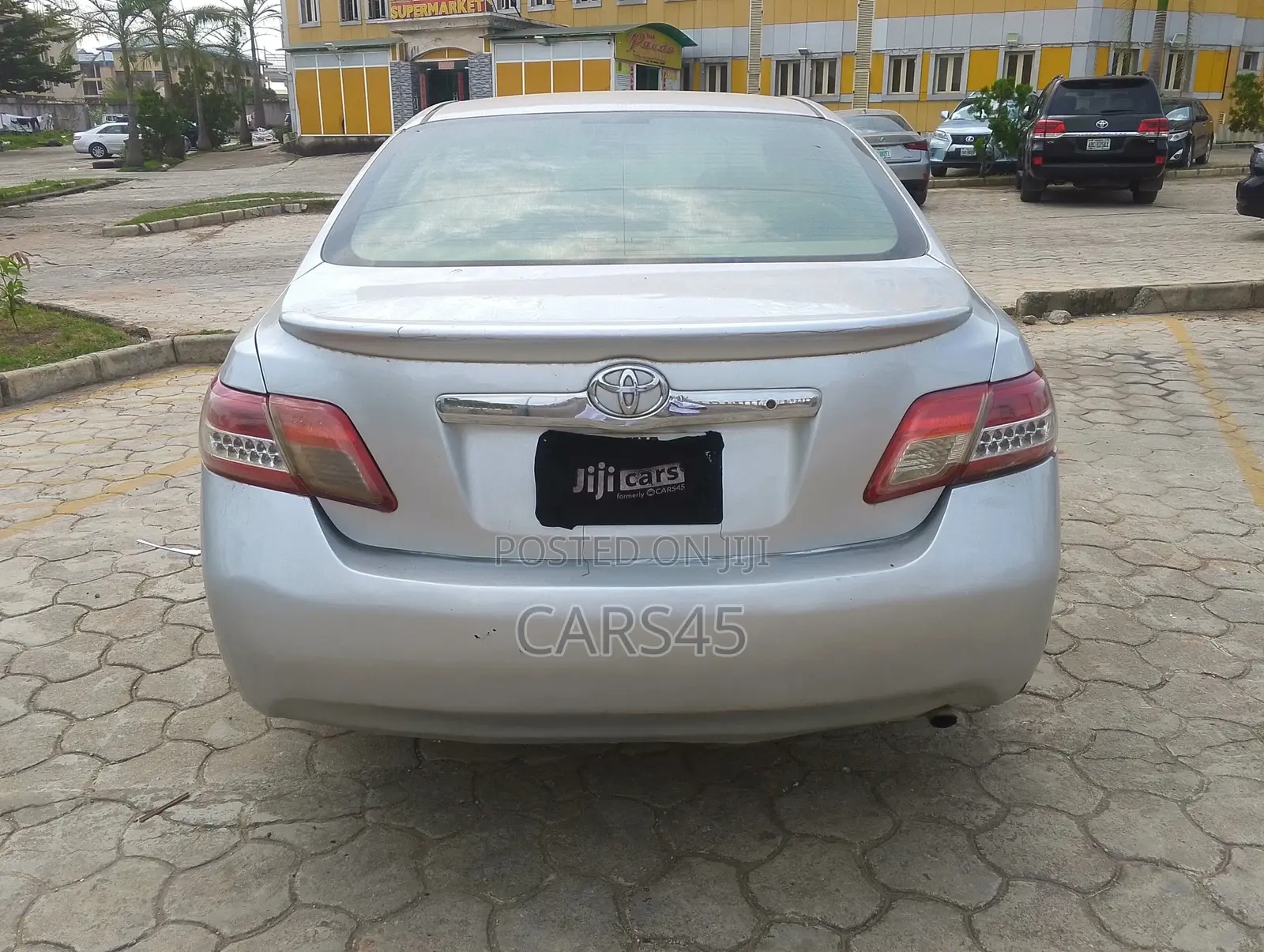 Toyota Camry 2009 Silver