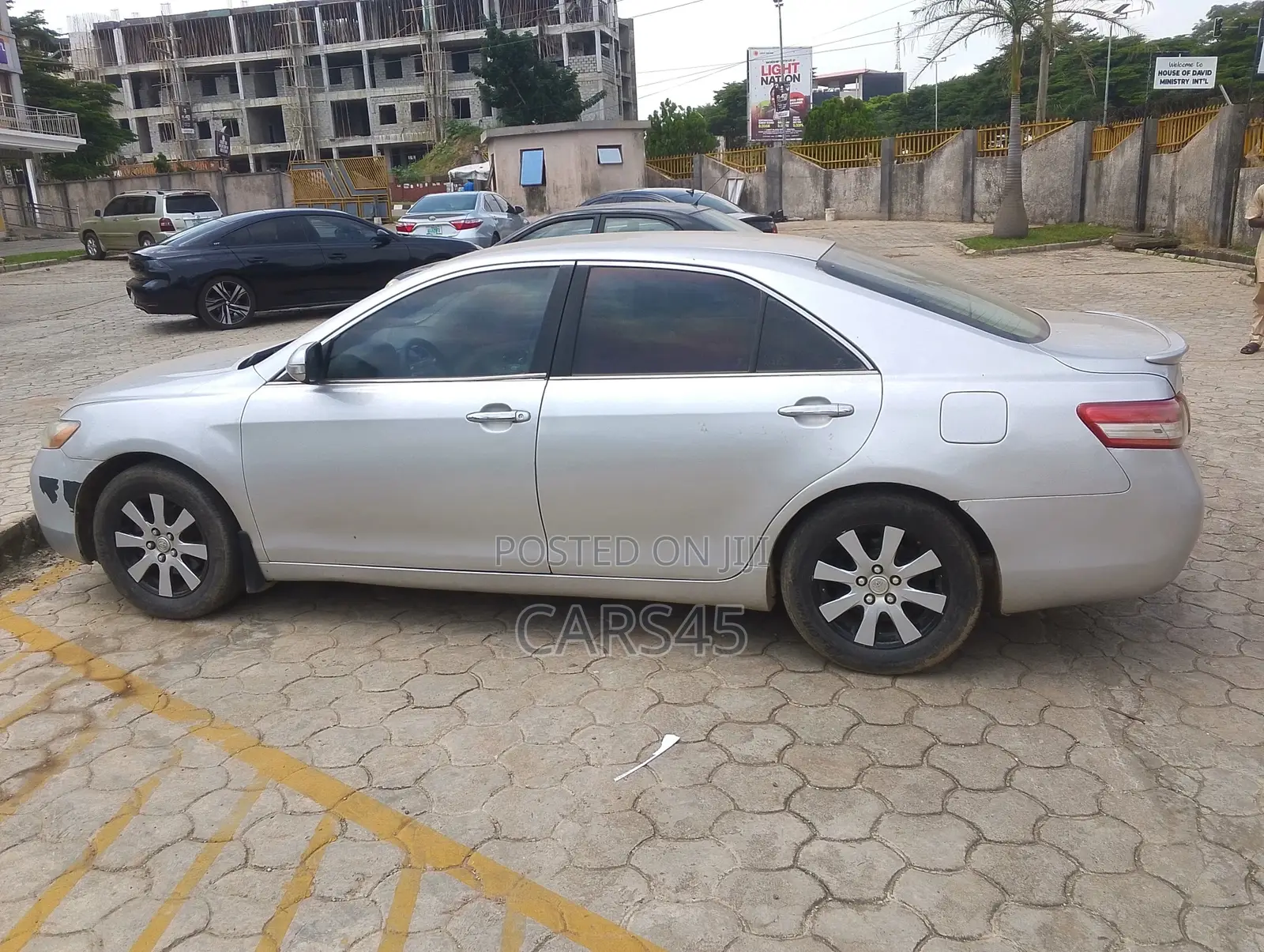 Toyota Camry 2009 Silver