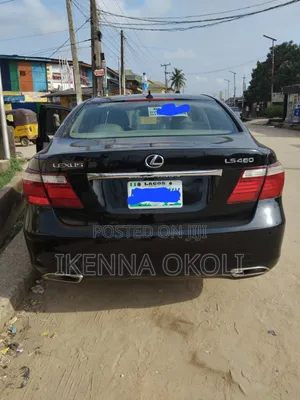 Lexus LS 2012 Black