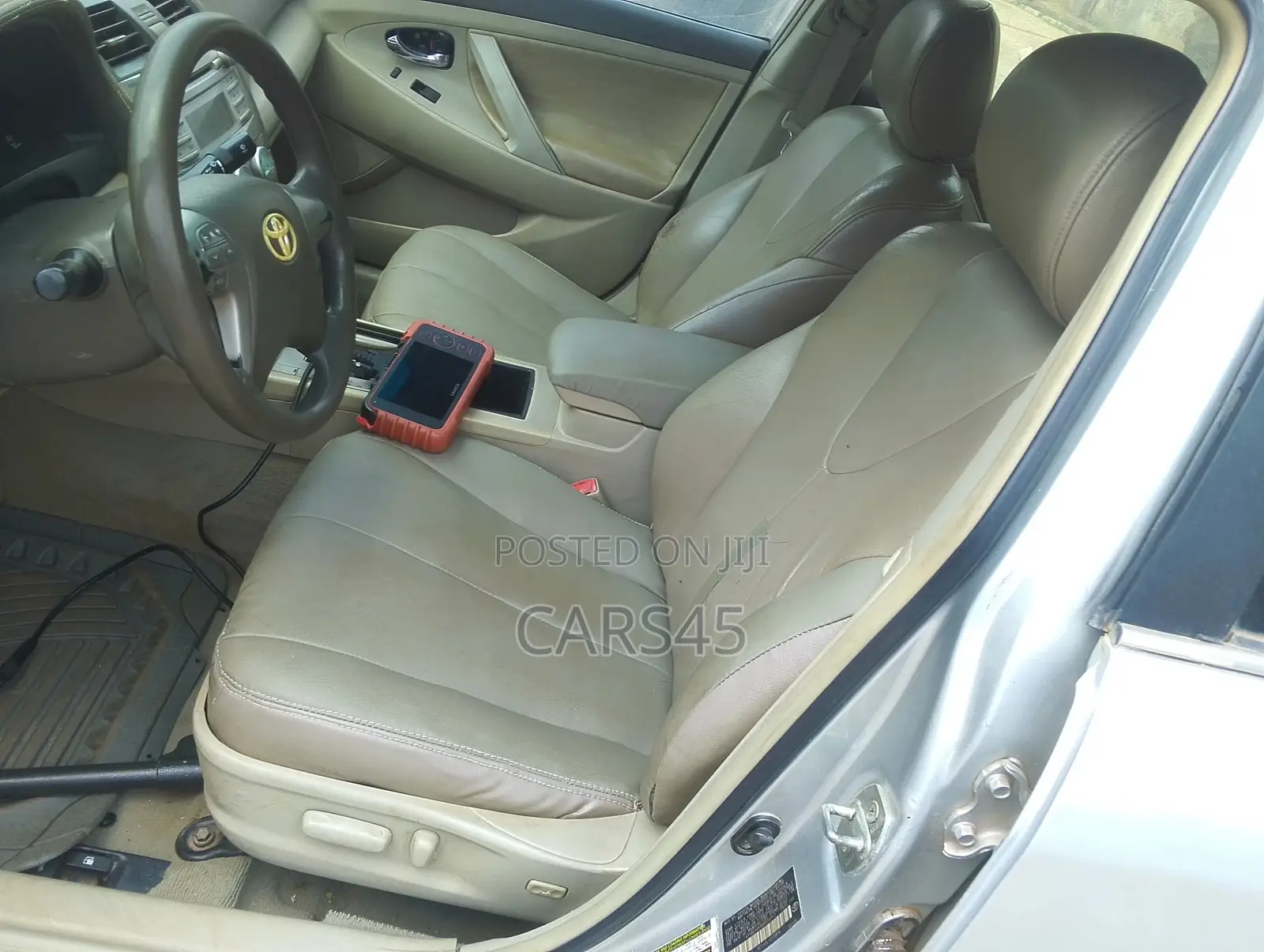 Toyota Camry 2009 Silver