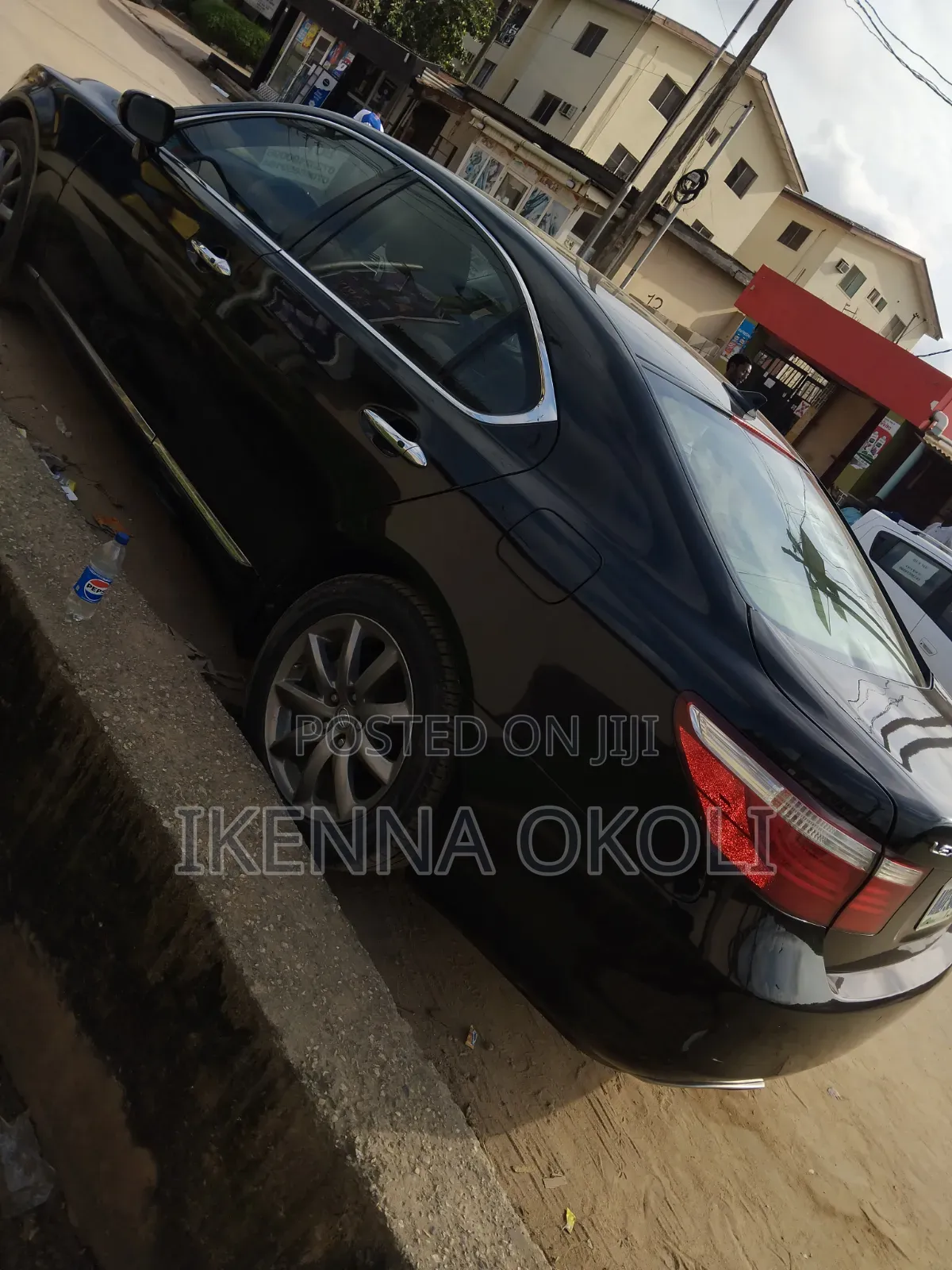Lexus LS 2012 Black