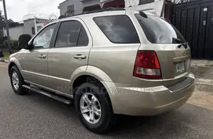 Kia Sorento EX 2004 Gold