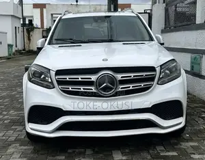 Mercedes-Benz GL-Class GL550 4MATIC 4dr SUV AWD (4.7L 8cyl Turbo 7A)