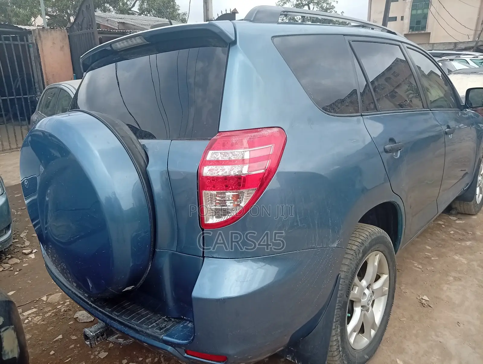 Toyota RAV4 2011 Blue