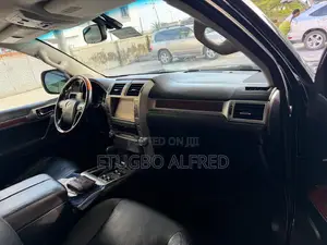 Lexus GX 2012 Black