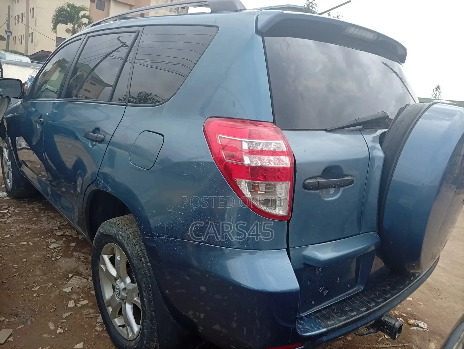Toyota RAV4 2011 Blue