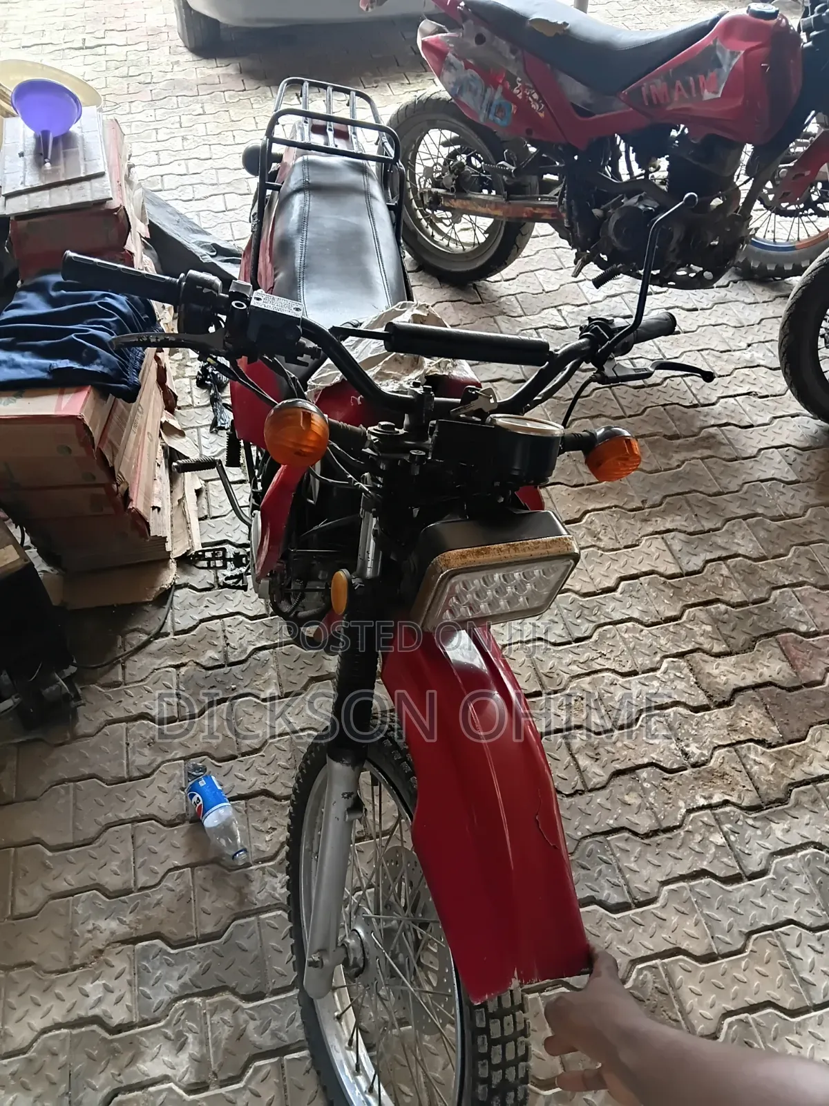 Yamaha 2006 Red