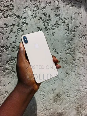 Apple iPhone XS Max 64 GB Gold