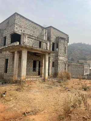 4bdrm Duplex in Kubwa for sale