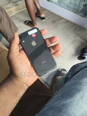 Apple iPhone XR 64 GB Black