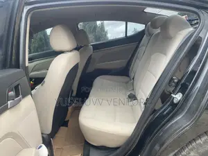 Hyundai Elantra 2017 Black