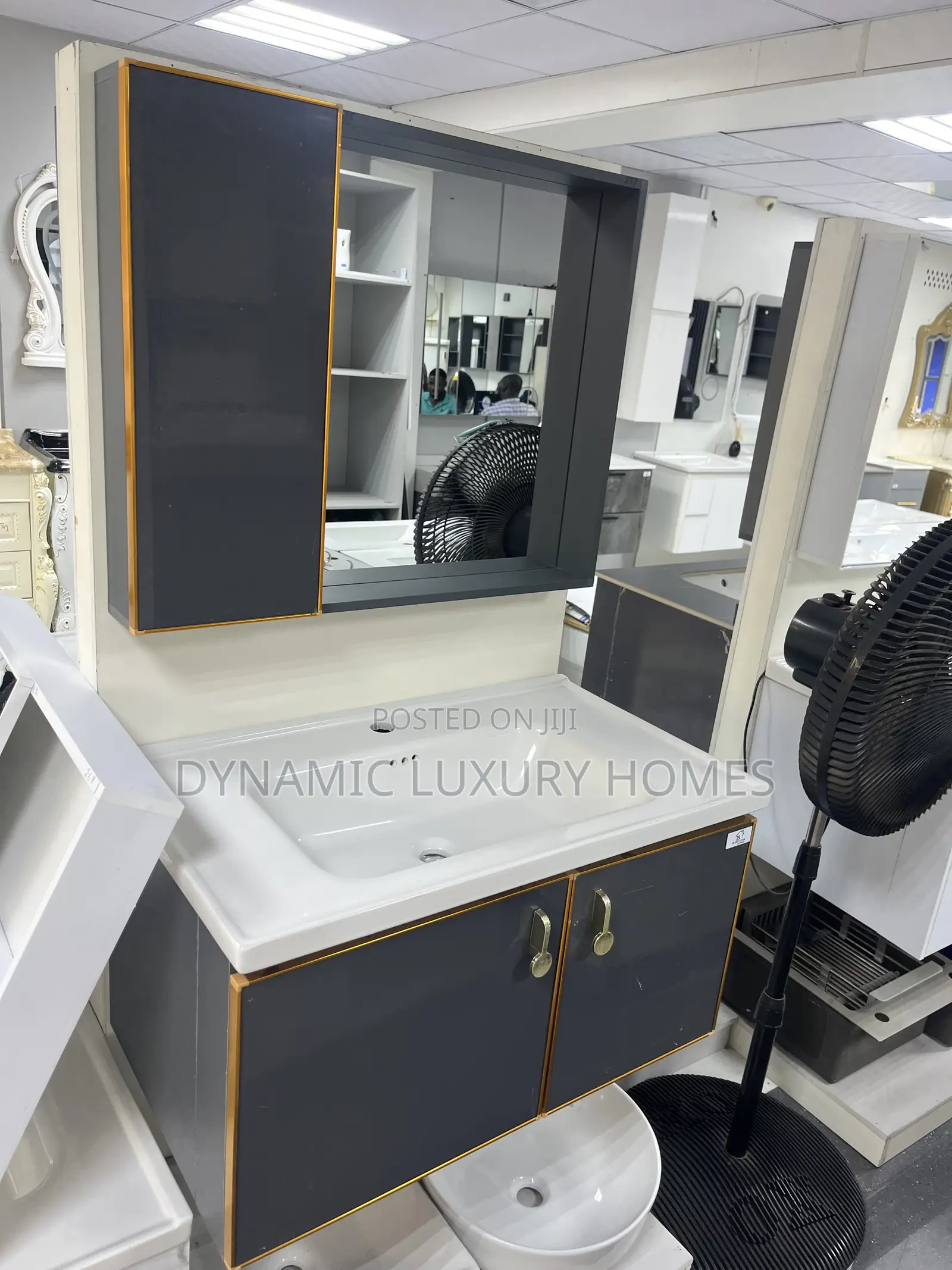 High Quality Cabinet