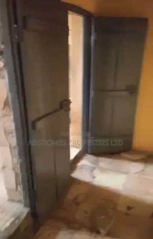 Furnished 3bdrm Block of Flats in Ketu-Alapere for rent