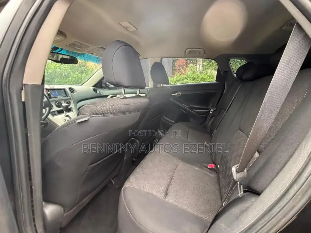 Pontiac Vibe 2010 Black