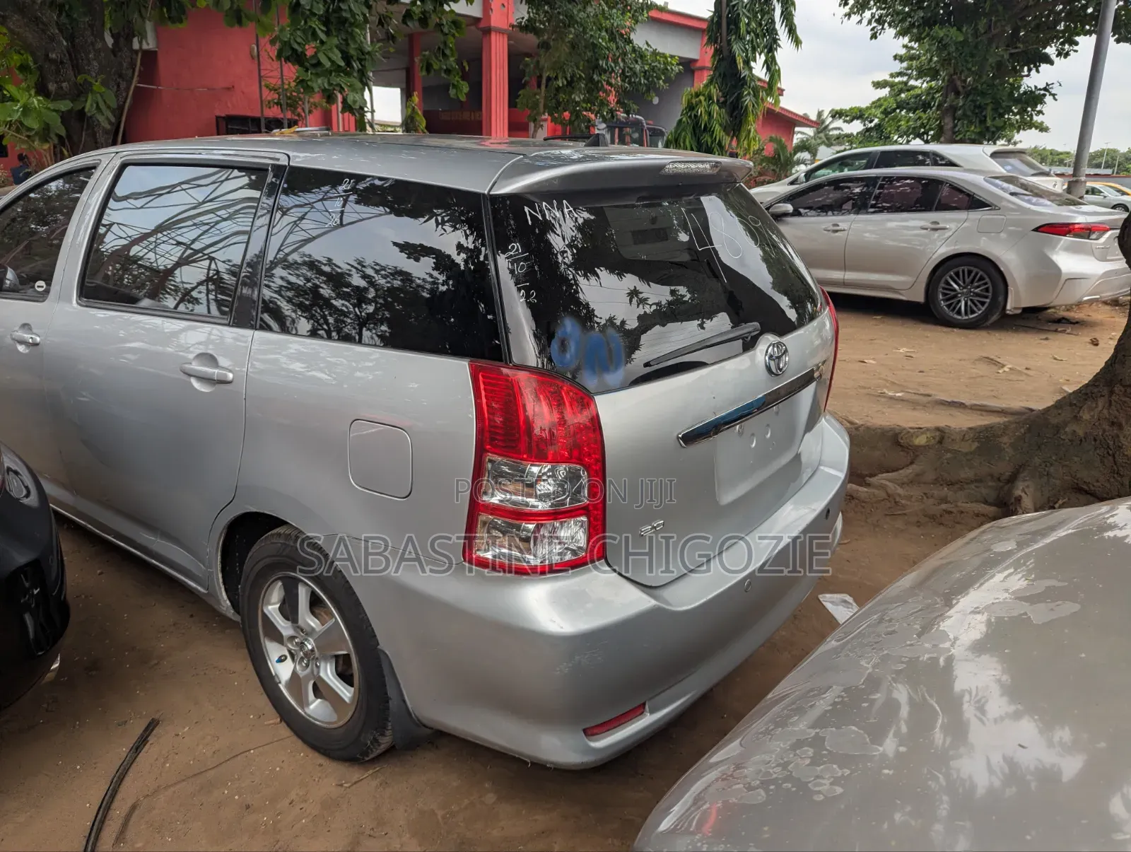 Toyota Wish 2012 Silver