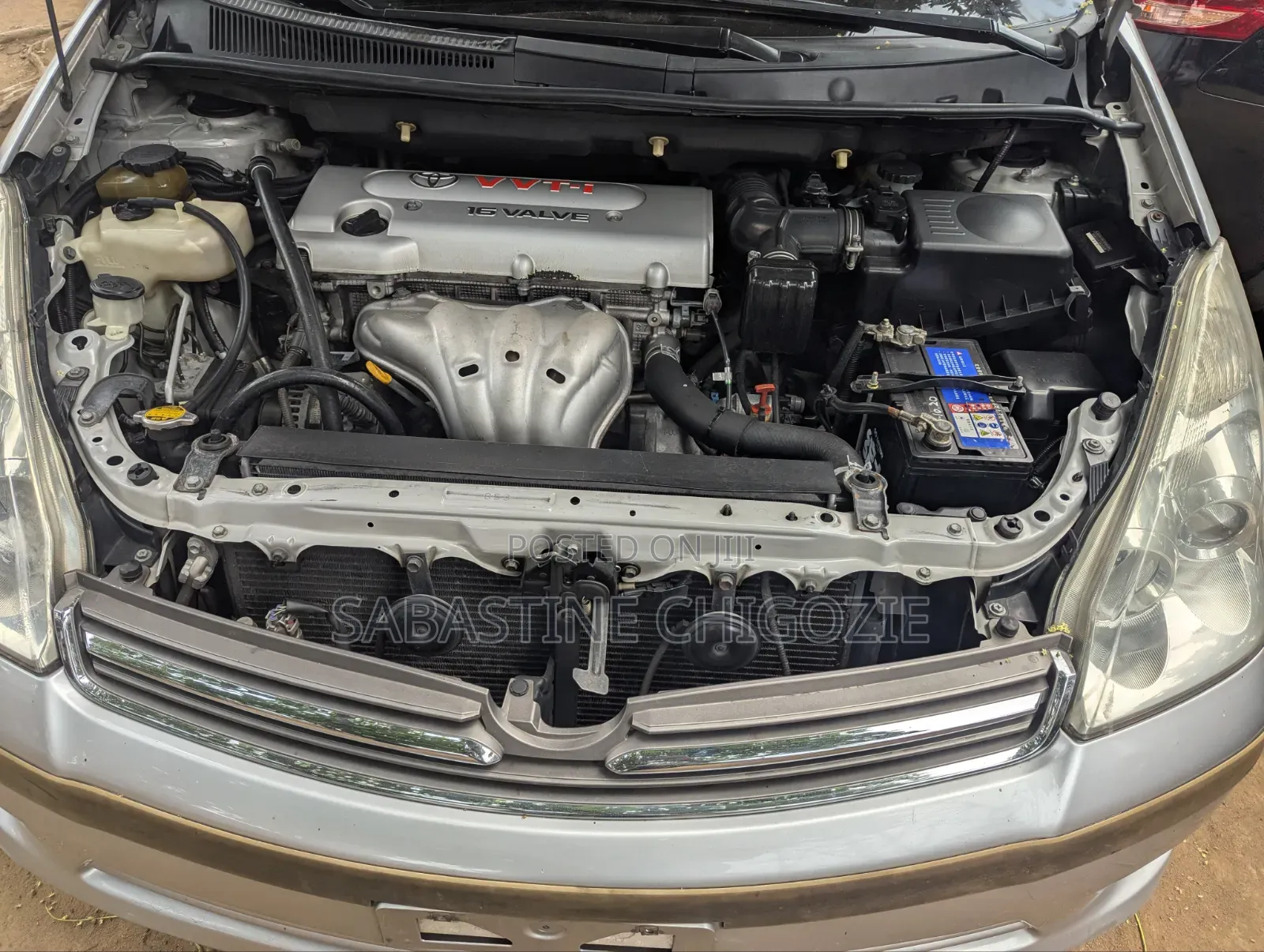 Toyota Wish 2012 Silver