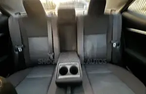 Toyota Corolla LE (1.8L 4cyl 2A) 2018 Gray