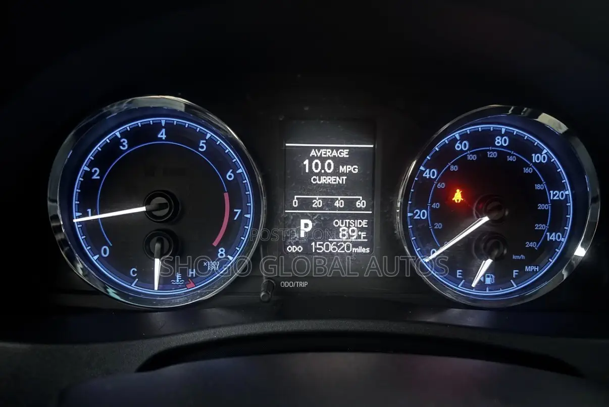 Toyota Corolla LE (1.8L 4cyl 2A) 2018 Gray