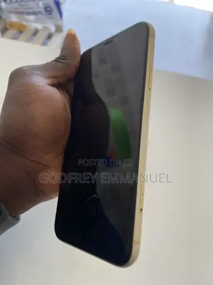 Apple iPhone XR 64 GB Yellow