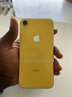 Apple iPhone XR 64 GB Yellow