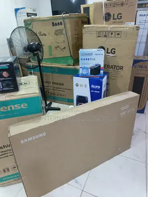 Samsung 55 Inch Q70A QLED TV for Premium Family Viewing